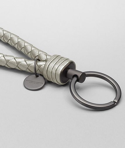 BOTTEGA VENETA - PLATINUM INTRECCIATO NAPPA METALLIZZATO Key Ring