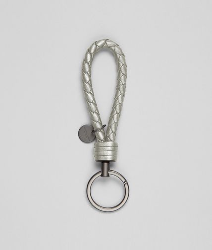 BOTTEGA VENETA - PLATINUM INTRECCIATO NAPPA METALLIZZATO Key Ring