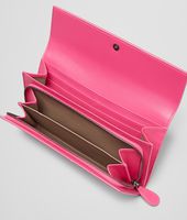 Bottega Veneta® Rosa Shock Intrecciato Nappa Continental Wallet Bottega Veneta® Rosa Shock Intrecciato Nappa Continental Wallet