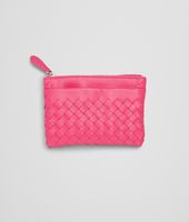 Bottega Veneta® SCHLÜSSELETUI AUS NAPPALEDER INTRECCIATO ROSA SHOCK Bottega Veneta® SCHLÜSSELETUI AUS NAPPALEDER INTRECCIATO ROSA SHOCK