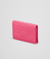 Bottega Veneta® KARTENETUI AUS NAPPALEDER INTRECCIATO ROSA SHOCK Bottega Veneta® KARTENETUI AUS NAPPALEDER INTRECCIATO ROSA SHOCK