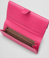 Bottega Veneta® ROSA SHOCK INTRECCIATO NAPPA CONTINENTAL WALLET Bottega Veneta® ROSA SHOCK INTRECCIATO NAPPA CONTINENTAL WALLET