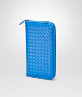 Bottega Veneta® PORTAFOGLIO SIGNAL BLUE IN VN INTRECCIATO CON ZIP Bottega Veneta® PORTAFOGLIO SIGNAL BLUE IN VN INTRECCIATO CON ZIP