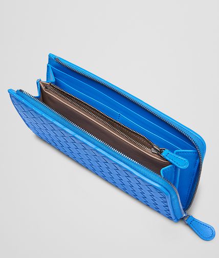BOTTEGA VENETA - Signal Blue Intrecciato Nappa Zip Around Wallet