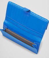 Bottega Veneta® SIGNAL BLUE INTRECCIATO NAPPA CONTINENTAL WALLET Bottega Veneta® SIGNAL BLUE INTRECCIATO NAPPA CONTINENTAL WALLET