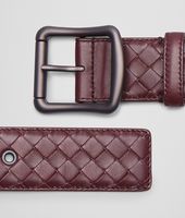 Bottega Veneta® GÜRTEL AUS NAPPALEDER INTRECCIATO AUBERGINE Bottega Veneta® GÜRTEL AUS NAPPALEDER INTRECCIATO AUBERGINE