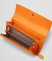 Bottega Veneta® Sun Intrecciato Nappa Continental Wallet Bottega Veneta® Sun Intrecciato Nappa Continental Wallet
