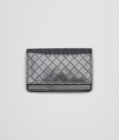 Bottega Veneta® PORTA CARTE NEW LIGHT GREY IN INTRECCIO SCOLPITO SPAZZOLATO Bottega Veneta® PORTA CARTE NEW LIGHT GREY IN INTRECCIO SCOLPITO SPAZZOLATO