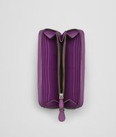 Bottega Veneta® PORTEMONNAIE MIT ZIP AUS NAPPALEDER INTRECCIATO UND AYERS MONALISA Bottega Veneta® PORTEMONNAIE MIT ZIP AUS NAPPALEDER INTRECCIATO UND AYERS MONALISA