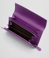 Bottega Veneta® MONALISA INTRECCIATO NAPPA CONTINENTAL WALLET Bottega Veneta® MONALISA INTRECCIATO NAPPA CONTINENTAL WALLET