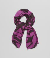 Bottega Veneta® SCHAL AUS KASCHMIRWOLLE UND SEIDE PARMA VIOLET BLACK Bottega Veneta® SCHAL AUS KASCHMIRWOLLE UND SEIDE PARMA VIOLET BLACK
