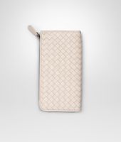 Bottega Veneta® PORTEMONNAIE MIT ZIP AUS NAPPALEDER INTRECCIATO PALE Bottega Veneta® PORTEMONNAIE MIT ZIP AUS NAPPALEDER INTRECCIATO PALE