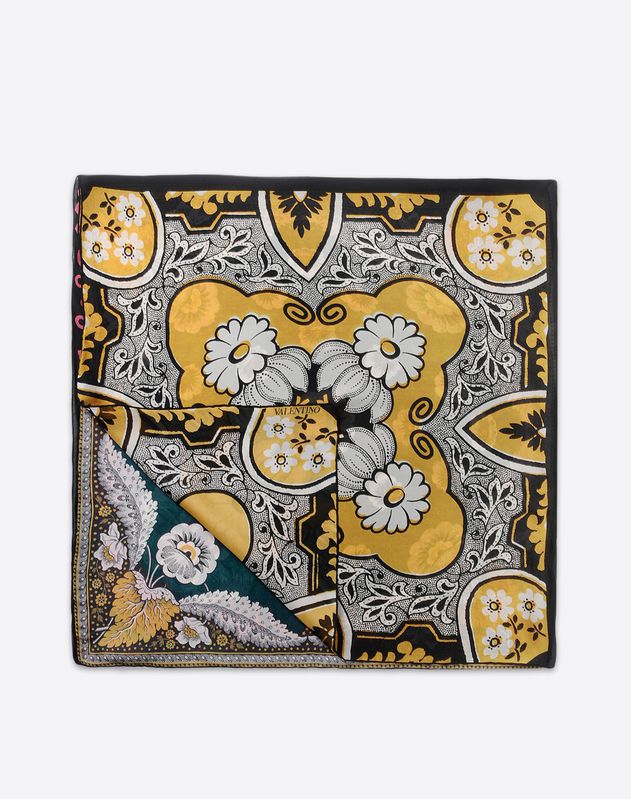 Valentino 140x140 Print Carré, Scarves for Women Valentino Online