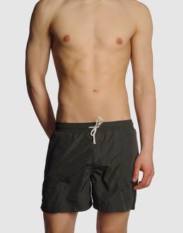 LOVE ME - MARE E PISCINA - Boxer da mare - su YOOX.COM