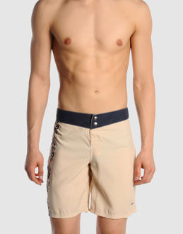 MBC+WORKSHOP - MARE E PISCINA - Pantaloni da mare - su YOOX.COM