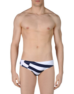 DSQUARED2 - Brief trunks