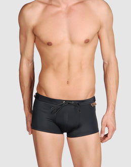 JOHN GALLIANO BEACHWEAR - MARE E PISCINA - Boxer da mare - su YOOX.COM