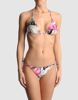 FISICO-CRISTINA FERRARI - MARE E PISCINA - Bikini - su YOOX.COM