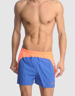 ARENA - MARE E PISCINA - Boxer da mare - su YOOX.COM