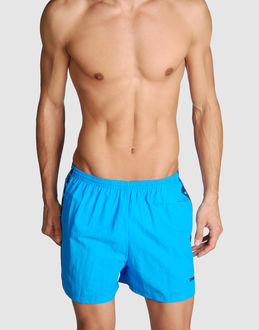 ARENA - MARE E PISCINA - Pantaloni da mare - su YOOX.COM