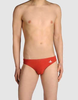 VIVIENNE WESTWOOD BEACHWEAR - MARE E PISCINA - Slip mare - su YOOX.COM