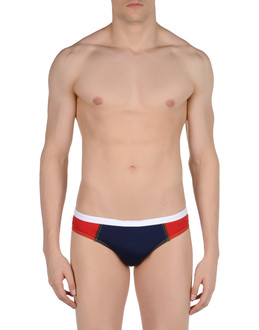 DSQUARED2 - Brief trunks