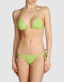FISICO-CRISTINA FERRARI - MARE E PISCINA - Bikini - su YOOX.COM
