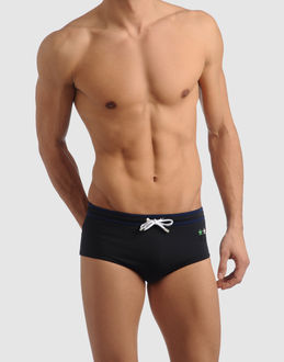 MOSCHINO SWIM - MARE E PISCINA - Slip mare - su YOOX.COM