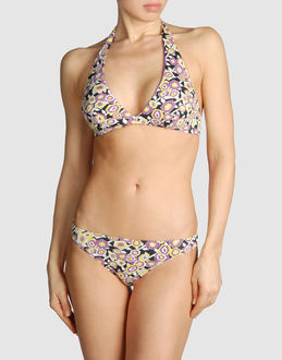 FISICO-CRISTINA FERRARI - MARE E PISCINA - Bikini - su YOOX.COM