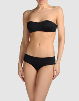 FISICO-CRISTINA FERRARI - MARE E PISCINA - Bikini - su YOOX.COM