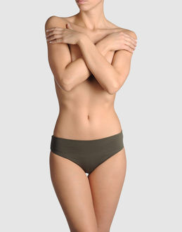 FISICO-CRISTINA FERRARI - MARE E PISCINA - Slip mare - su YOOX.COM