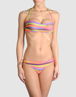 FISICO-CRISTINA FERRARI - MARE E PISCINA - Bikini - su YOOX.COM