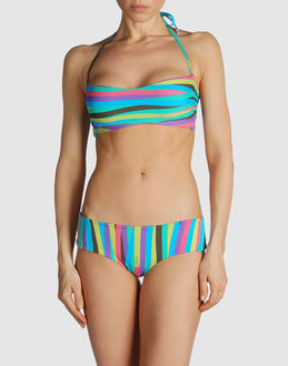 FISICO-CRISTINA FERRARI - MARE E PISCINA - Bikini - su YOOX.COM