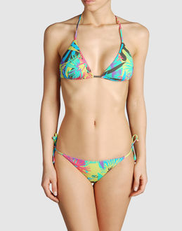 FISICO-CRISTINA FERRARI - MARE E PISCINA - Bikini - su YOOX.COM