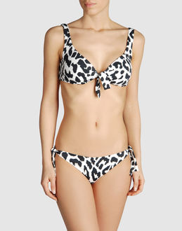 FISICO-CRISTINA FERRARI - MARE E PISCINA - Bikini - su YOOX.COM