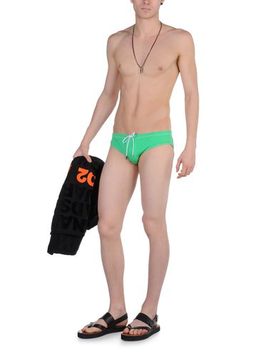 DSQUARED2 - Brief trunks