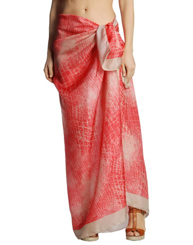 ZOOM FISICO-Cristina Ferrari - Sarong
