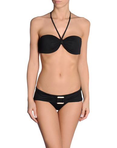 ZOOM FISICO-Cristina Ferrari - Bikini