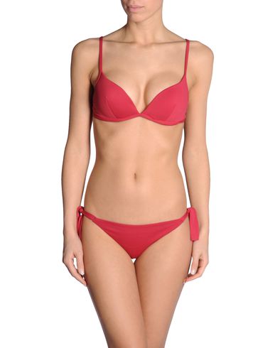 ZOOM FISICO-Cristina Ferrari - Bikini