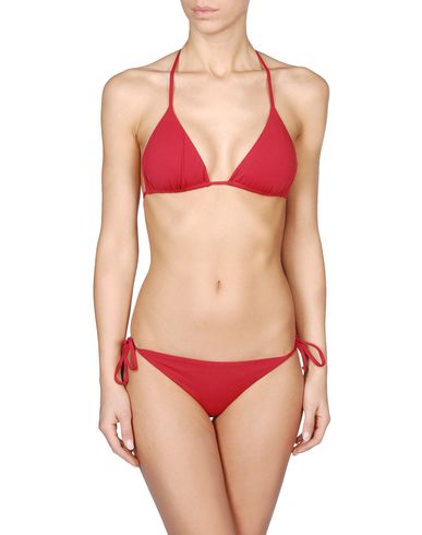 ZOOM FISICO-Cristina Ferrari - Bikini