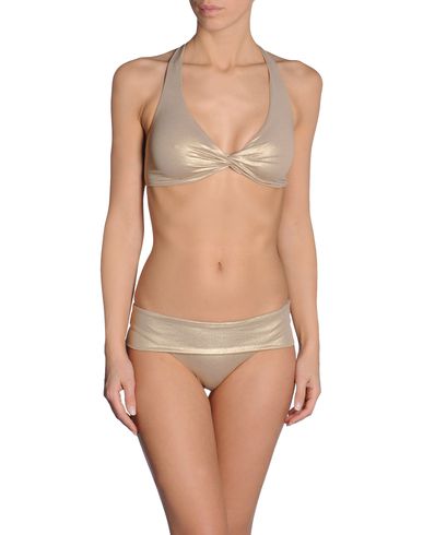 ZOOM FISICO-Cristina Ferrari - Bikini