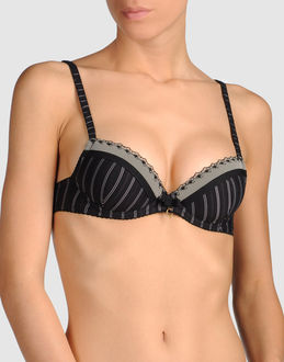 Les Ma??ons Danseurs Bras - Item 48134500