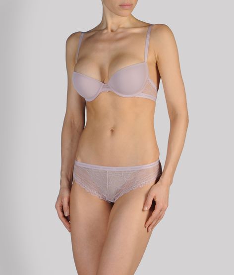 Push-up bra