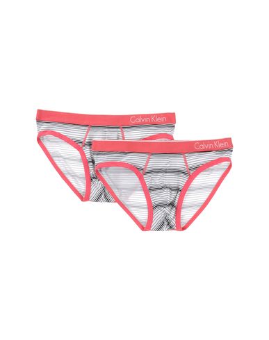 ZOOM CK ONE - Brief