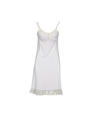by TI MO - Nightgown