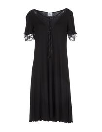 CHRISTIES - Nightgown