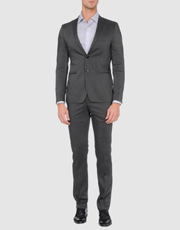 CLAVER - ABITI - Abiti - su YOOX.COM