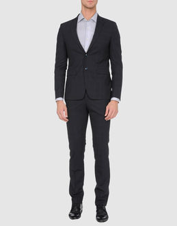 CLAVER - ABITI - Abiti - su YOOX.COM