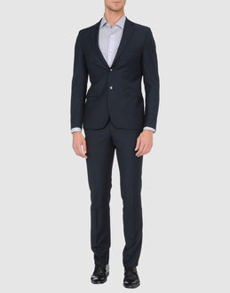 CLAVER - ABITI - Abiti - su YOOX.COM