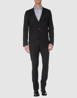 DIOR HOMME - ABITI - Abiti - su YOOX.COM